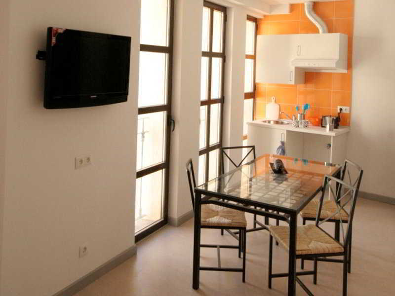 Caces Baluart Apartments מראה חיצוני תמונה